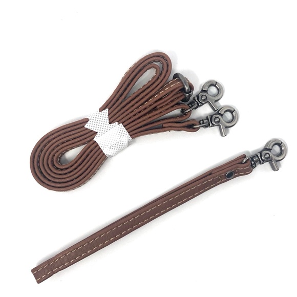 Sakroots Spirit Desert Smartphone Wristlet Wallet - Picture 13 of 16